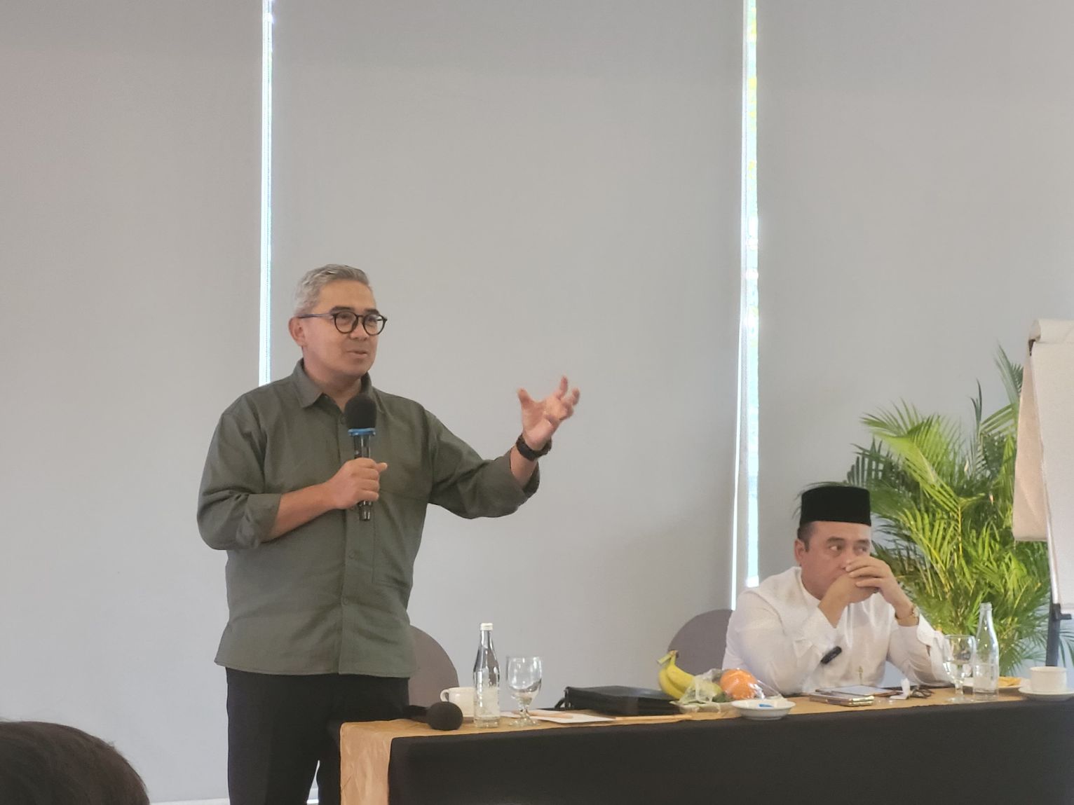 Walikota Bandung M Farhan