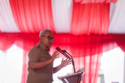 Walikota Bandung M Farhan
