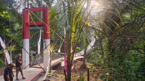 jembatan gantung